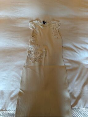 Self-Portrait Cream Ribbed Midi Dress with Lace Appliqué